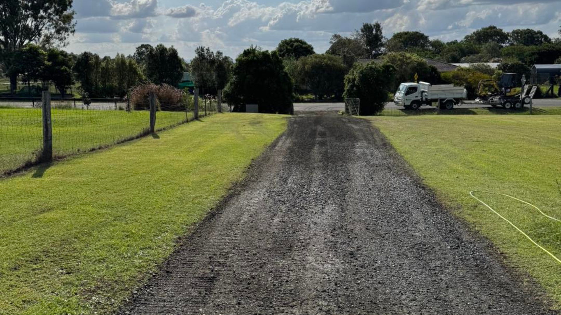 Driveway excavation and earthmoving services